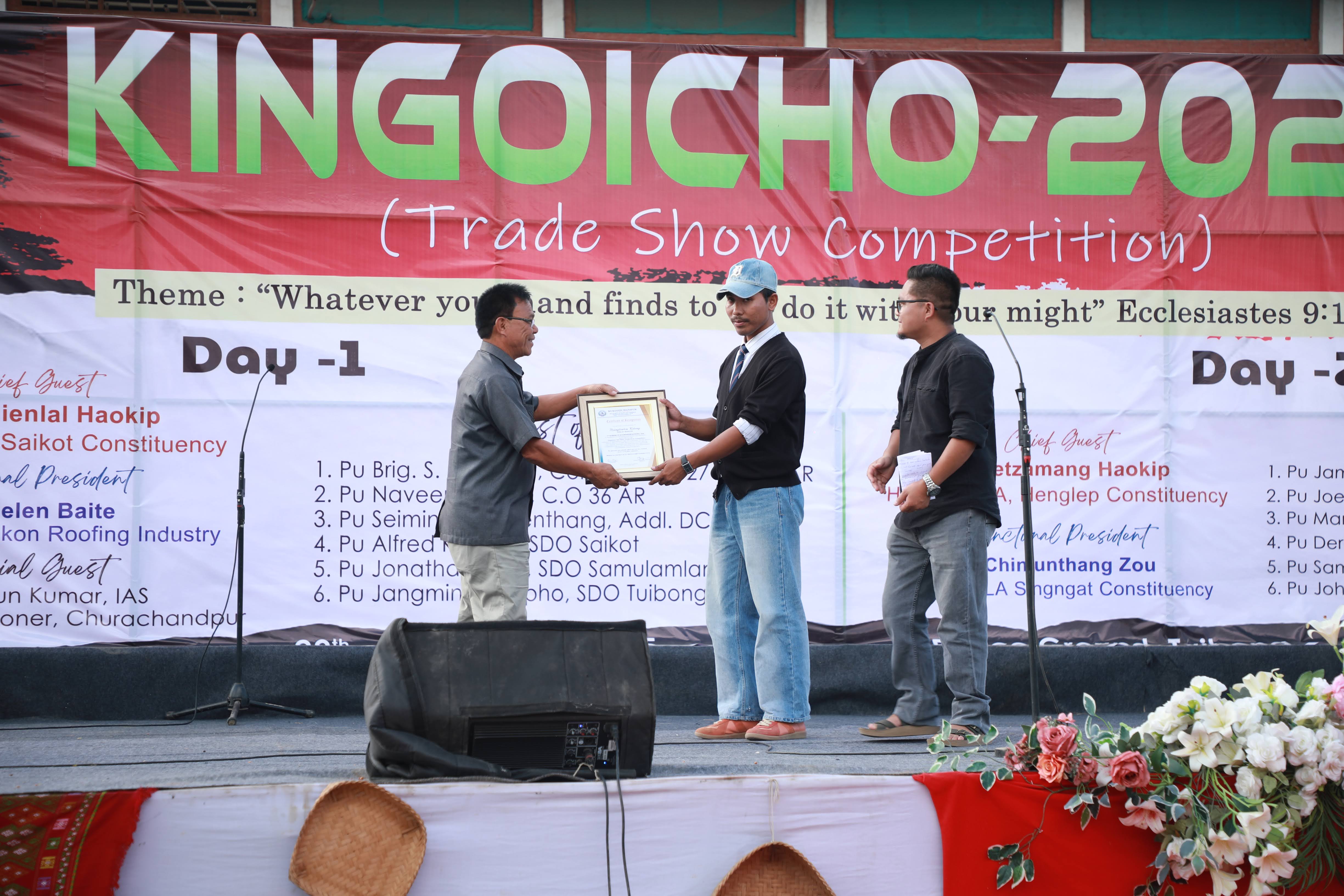 Award Stage Presentation - Kingoicho Festival